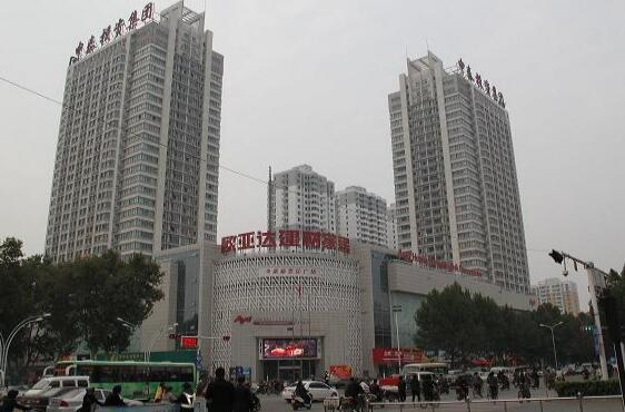 ��h�hꖚW���_�ҾӊW���R˹��